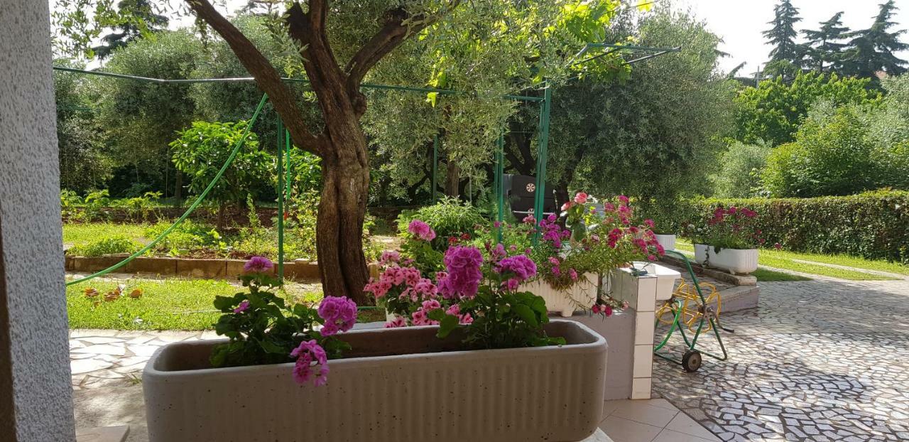Appartamento Clara 2 Porec Esterno foto